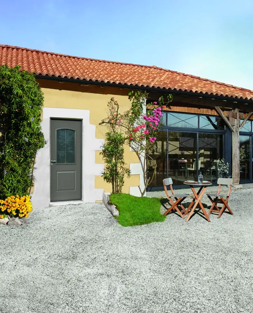 Porte d’entrée en aciwebp